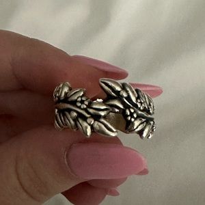 Mignon Faget Jasmine Bypass Ring size 8